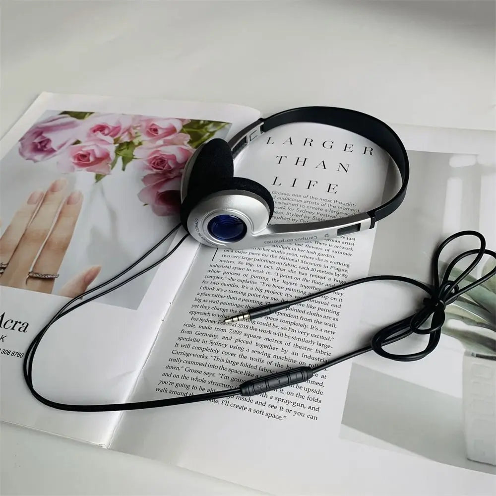 CD Fashion Retro Classic Headset Classic Y2K Wired Headphone over Ear Earbud 3.5Mm Type C Millennium Wind Vintage