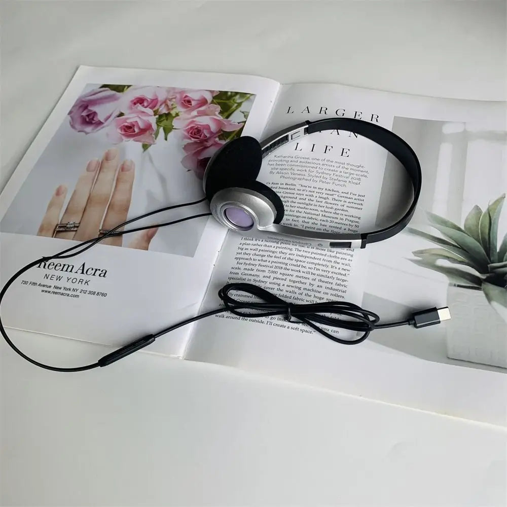 CD Fashion Retro Classic Headset Classic Y2K Wired Headphone over Ear Earbud 3.5Mm Type C Millennium Wind Vintage